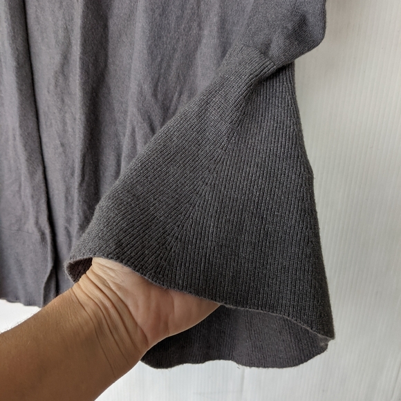 HINGE bell sleeve open front longline gray cardigan sweater - Picture 9 of 11